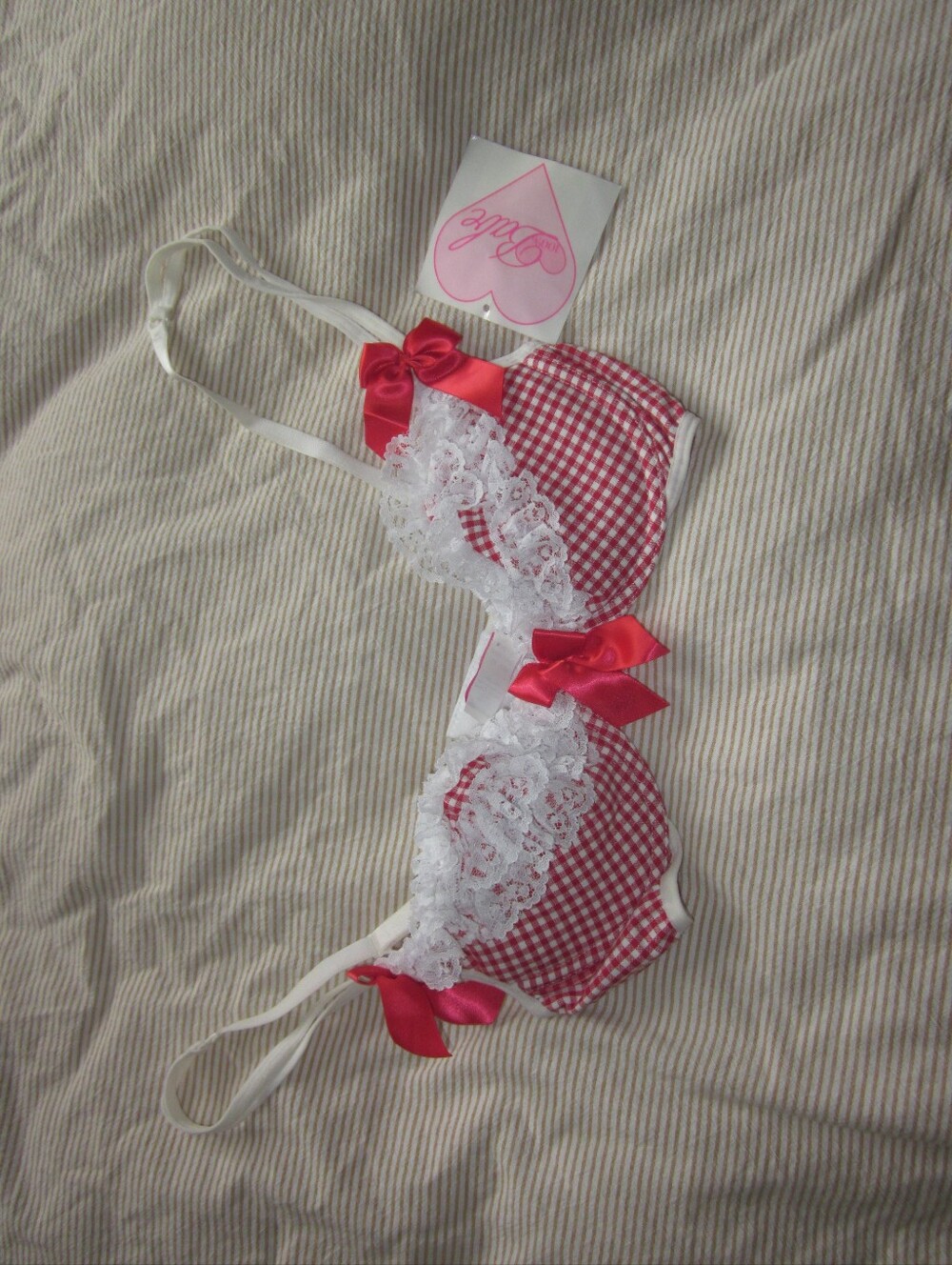Deadstock 100% Babe Vintage Red Gingham Lace Trim Bra